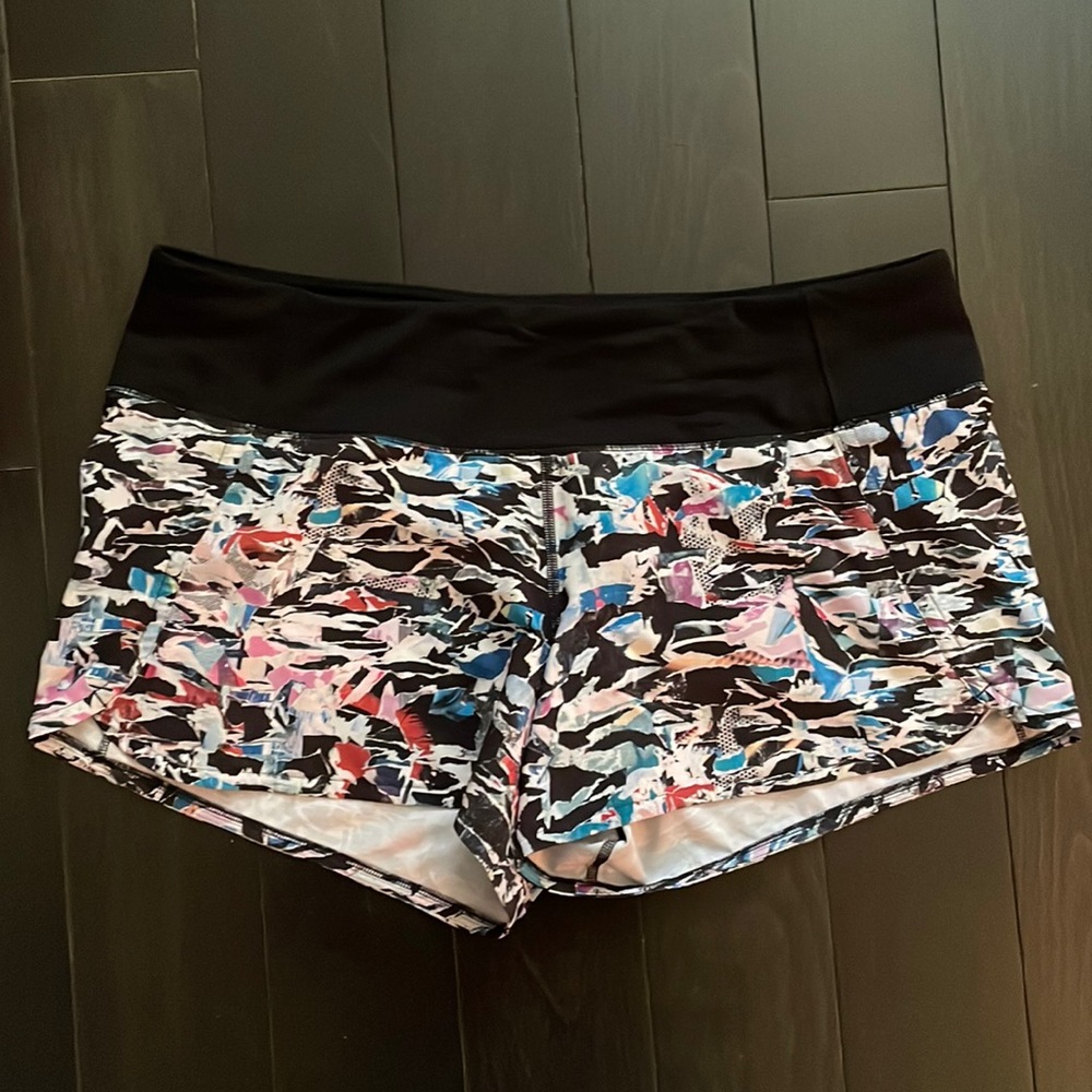 Lululemon Run Times Short 4” inseam size 10
